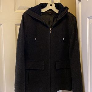 Warm Fleet Street quality wool gray zippered jacket with hood.